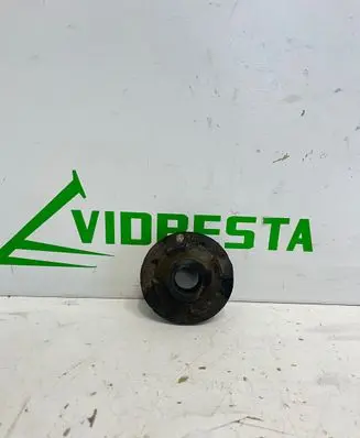 Mazda 2 Radiator mount bracket