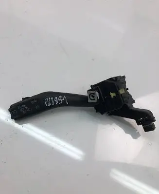 Volkswagen Golf Plus Indicator stalk 1K0953513G