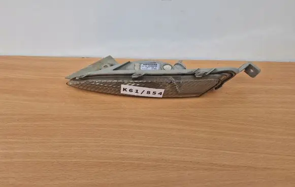 Opel Astra J Front indicator light 13367142