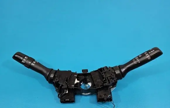 Toyota Yaris Headlight wiper switch 17F143 IMPRK1576430