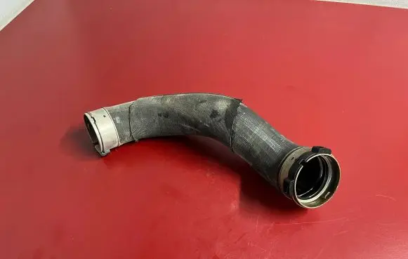 BMW X1 F48 F49 Intercooler hose/pipe 7637197 13717637197