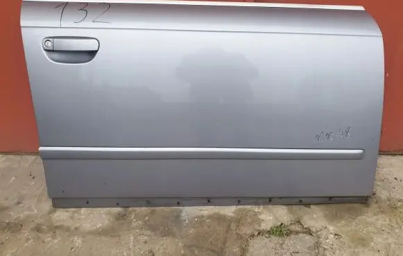 Audi A4 S4 B7 8E 8H Front door