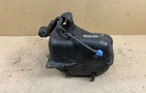 Mercedes-Benz Sprinter W906 AdBlue liquid reservoir A9064701815