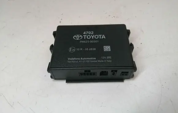 Toyota Auris E180 Other control units/modules PW62500301 10R052838 4702