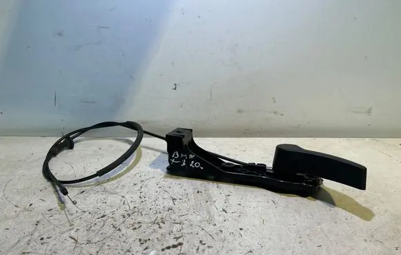 BMW X3 G01 Engine bonnet/hood lock release cable 51237398009