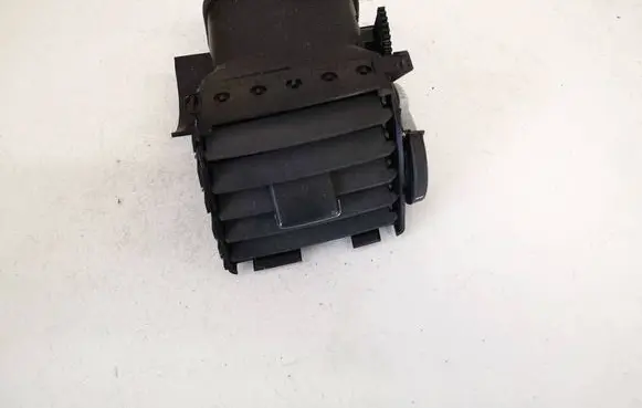 Toyota Auris 150 Dash center air vent grill 1556432090