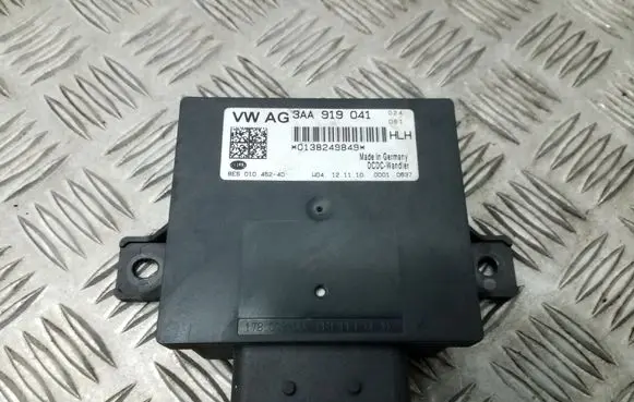 Volkswagen PASSAT B7 Power management control unit 3AA919041