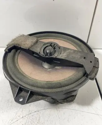 Audi A4 S4 B6 8E 8H Front door speaker 8D5035401B
