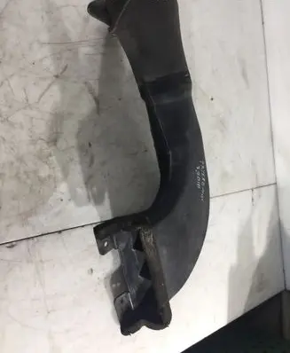 Mitsubishi Pajero Air intake duct part MR404731