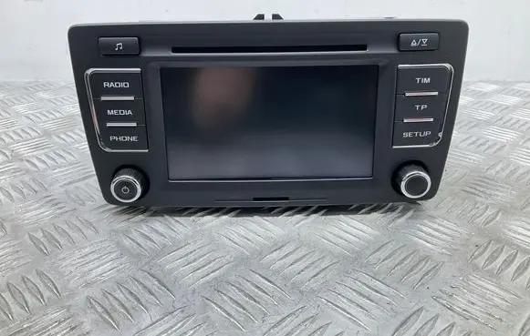 Skoda Yeti (5L) Radio/CD/DVD/GPS head unit 1Z0035156N