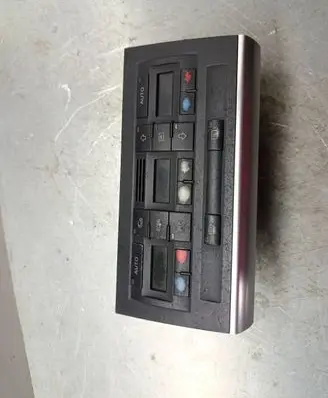 Audi A4 S4 B6 8E 8H Climate control unit 8e0820043