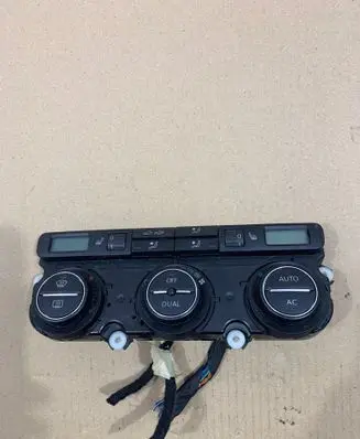 Volkswagen PASSAT B6 Climate control unit 3C0907044DA 5HB01010621