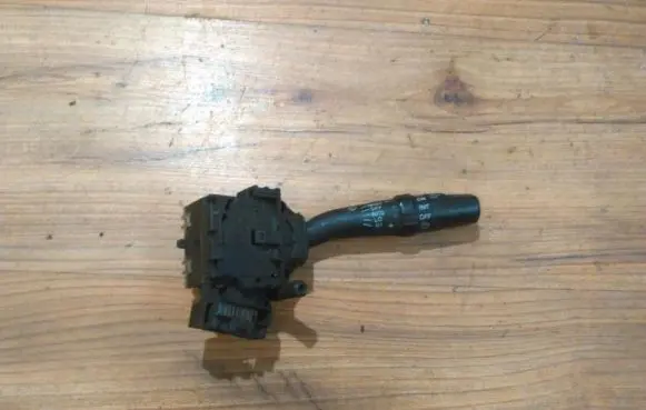 Toyota Avensis T250 Wiper control stalk 173821 173654
