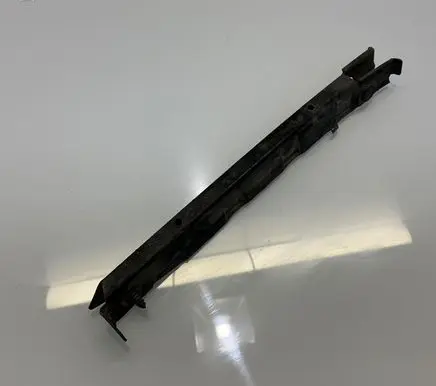 Mercedes-Benz E W211 Front bumper mounting bracket A2118801214 2118801214