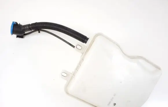 BMW 2 F45 Windshield washer fluid reservoir/tank 7331418