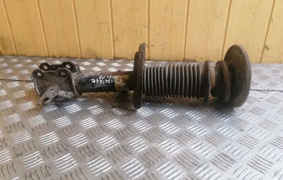 Opel Vectra C Front shock absorber/damper 824903272 13158662
