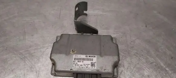 Ford Focus Voltage converter/converter module BV6T-14B526-AA