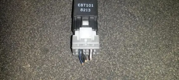 Mitsubishi Galant Other relay e8t101 8213