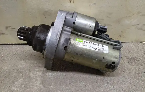 Volkswagen Touran II Starter motor 0AM911023K