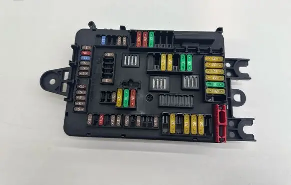 BMW 3 GT F34 Fuse module 9389070