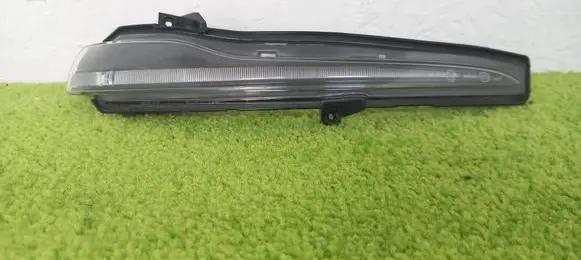 Mercedes-Benz E W213 Mirror indicator light A0999064601