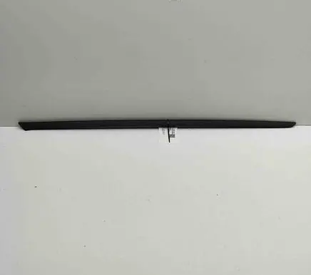 Windshield trim