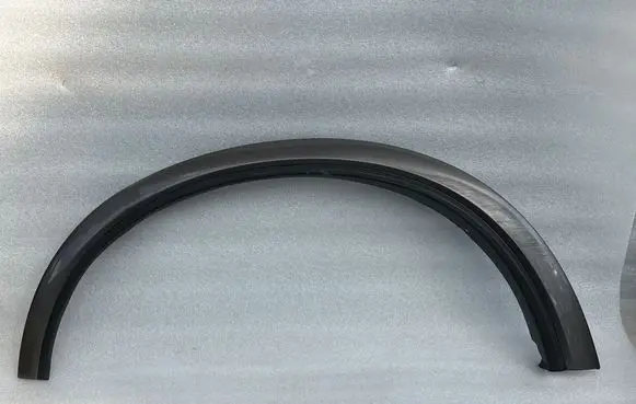 Volvo XC90 Front arch trim 30779577