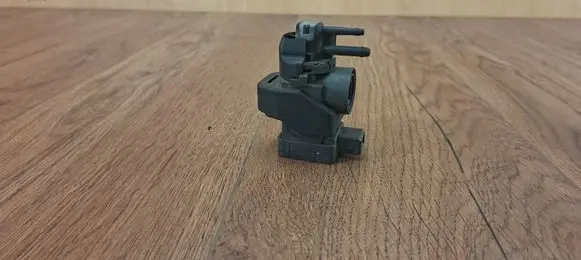 Renault Laguna III Turbo solenoid valve 149568021R