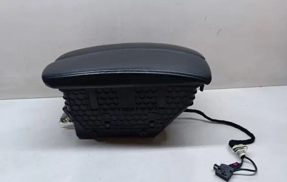 BMW X5 E70 Armrest 9115084 51169115084