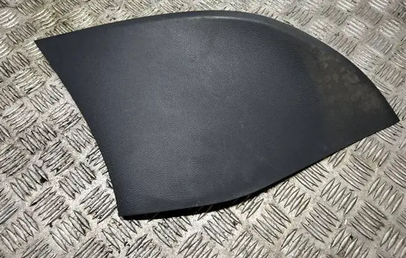 Jeep Cherokee Centre console side trim front 