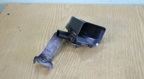 Volkswagen Touran I Horn signal 1K0951223