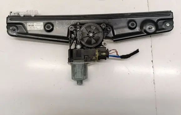 Mini Cooper Countryman F60 Rear door window regulator with motor 7390082