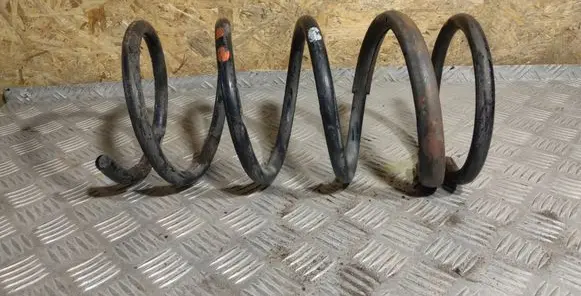 Hyundai Tucson JM Front coil spring