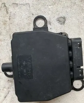 Volkswagen Touran I Turbo solenoid valve 6Q0906625