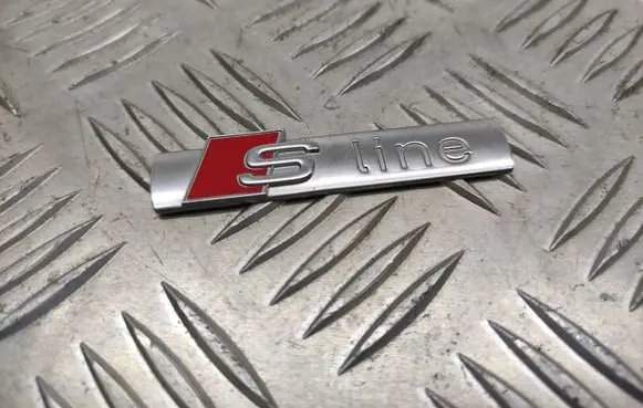 Audi A4 S4 B8 8K Other badges/marks 8N0853601A