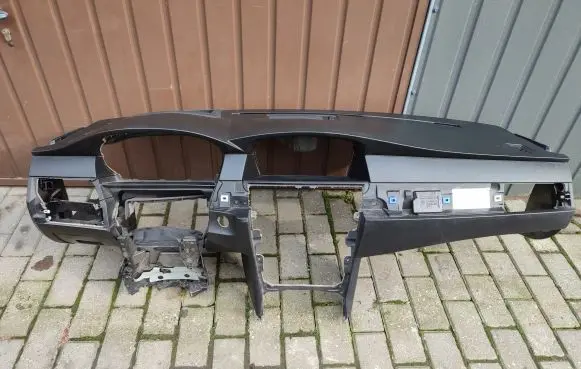 BMW 5 E60 E61 Dashboard