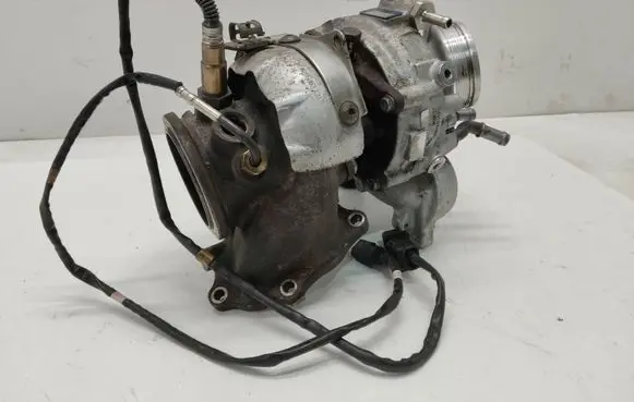 Volkswagen PASSAT B8 Turbo 03N253020C B0353A0015 5024365300029
