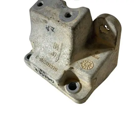 Dodge Charger Engine mounting bracket 04726022AB 4726022AB