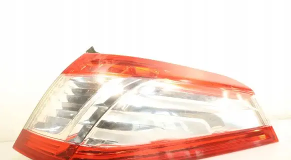 Peugeot 508 Rear/tail lights