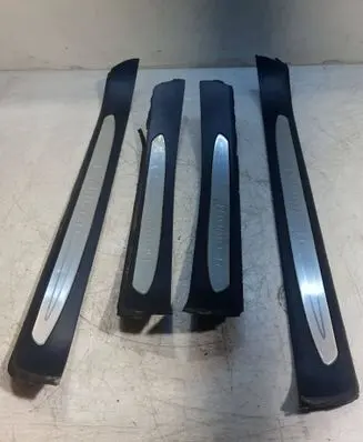BMW 5 E60 E61 sill trim set (inner) 7898818 7172290