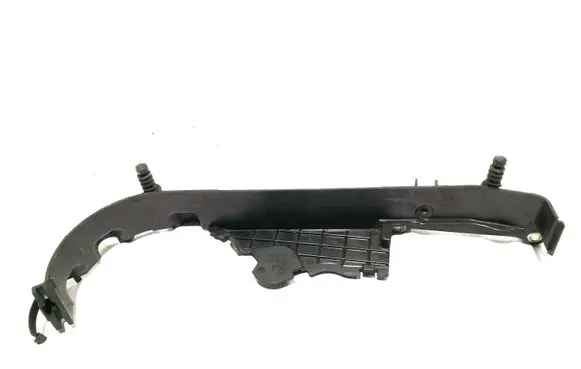 Audi A8 S8 D3 4E Timing belt guard (cover) 057109133T PA6G10M20