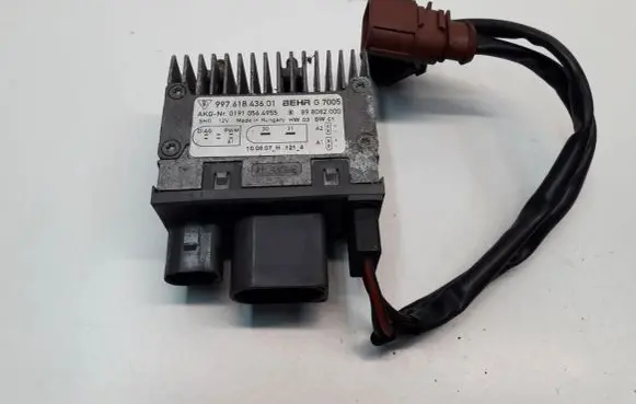 Porsche 997 Fan control module 99761843601 898082000 01910564955