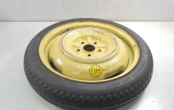 Toyota Prius (NHW20) R12 spare wheel 