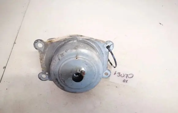 Opel Zafira B Engine mount bracket 13159997