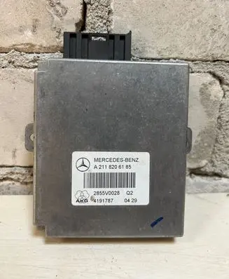 Mercedes-Benz E W211 Bluetooth control unit module A2118206185