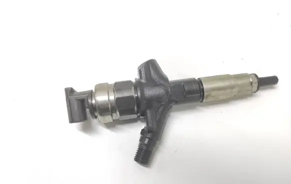 Subaru Legacy Fuel injector 16613AA020