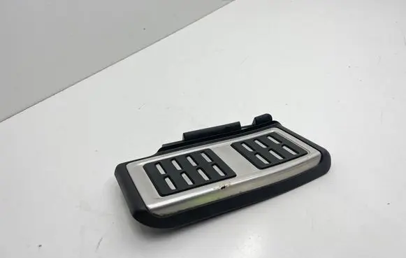 Seat Leon (5F) Foot rest pad/dead pedal 5Q1864551A