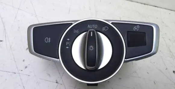 Mercedes-Benz C W205 Light switch A2059051810