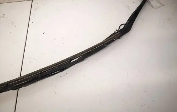 Dodge Magnum Front wiper blade arm 