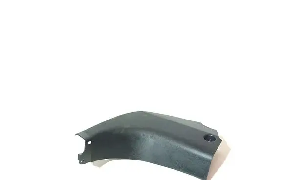 Foot area side trim